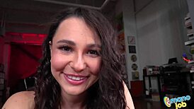 oh daddy, sneaky Liz Jordan teases your cock behind boyfriend's back 😈