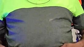 damn ezsosa flashes curvy fat body on bedroom cam