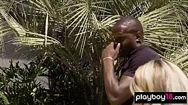 Bubble-soaked Ebony Milf Misty Stone and Nude Teen Girlfriends Wash Car