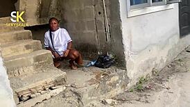 이 간호사 엉덩이 들고 털보지 거칠게 도기 박히는 거 보고 싶어?