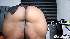 Watch Horny BBW MILF Mara Exotic Masturbate Squirting Wildly!