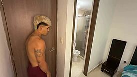 hey hermanastro join me in shower while i masturbate my wet pussy 😩💦