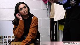 pretty vanessa's pussy punished rough by mall cop