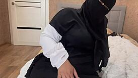 arab milf jasmine skips panties for wet pussy massage fun 😏💦