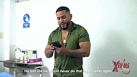 Fake masseur fingers huge tits and ass till plump client orgasms naked on table