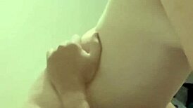 Amateur Brazilian couple's homemade sex ends in massive cumshot