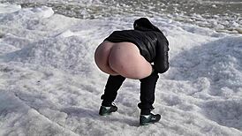 Milf Hairspray Pisses Wild In Sea Outdoors!