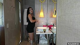 Uber-sexy Anna Mihashi delivers messy Japanese blowjobs and milf creampie hardcore