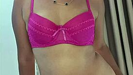 Madrastra Calentona Poses for Hijastro's Hot Photoshoot Session