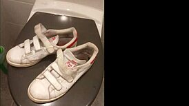 marion spends 30 minutes relaxing at home with her favorite sneakers