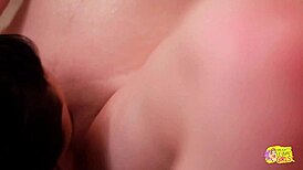 me and these hotel lesbians got so steamy in the bath together