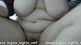 solo latina fingers ass and rides dildo to juicy cum squirt