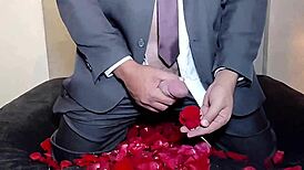 Yuri Gaucho Big Boss Muscular Bodybuilder Handjob Monster Cock Cumshot