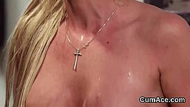 Whoa, kinky babe gulps down bukkake facial swapping every sticky load 😍💦