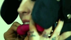 threeway emo babes screwed hard by cock 💦😜