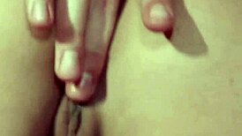 بريانا مون وبيبي نيكولز يتناوبن على نيك شرجي ساخن باللينجيري