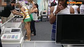 Black BF Watches Pawn Man Pound Tattooed GF in Hidden Cam Hardcore Fuck