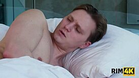 Maria craves early morning rimjob and cunilingus wake-up