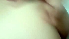 Papiochox8, flash that bubble butt ass!