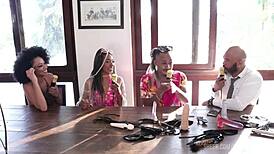 they tackle prejudice issues in the scene and already fucked in public places - casal black rj sheer red