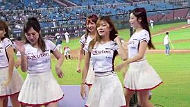 Sexy cheerleaders shake perfect bodies in baseball dance tease