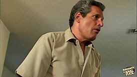 Chelsea Zinn Takes Double Penetration from Lovers in Rough Threesome Ride