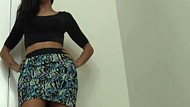 Jordana Leigh Busts Balls With Femdom Kicks!!