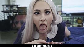 Adik saudara biras horny minta abang kongkek pepek kecil doggystyle!