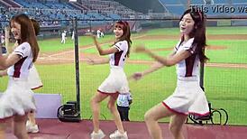 Sexy cheerleaders shake perfect bodies in baseball dance tease
