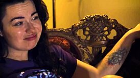 Siouxsie Q Gets Pussy Fucked By Stepdad During Movie Watch