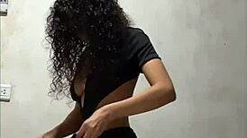 struggling with uni outfit choice last time prof fucked me in class 🔥😏