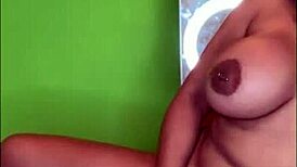 damn her sexy toy dance moans get super wild!!