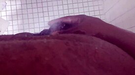shower head makes me cum so hard in kinky lactating lesbian play?
