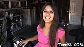 Damn Chick Fingers Twat Hard, Dude Craves Sloppy Deepthroat Cumshot Now!