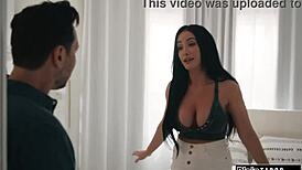 i'm not the friend she thinks - face fucking her milf throat instead