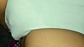 VERY HOT MOMMY SQUIRTS ON MONSTER COCK CREAMPIE!