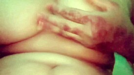 Indische Desi Bhabhi fickt hart zu Hause mit großem Schwanz Orgasmus