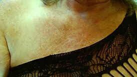 dawnskye1962 shakes her huge hairy ass and big natural tits in update 140