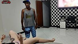 novinha surprised her boyfriend fixing the tv by offering her tight little ass for a special pounding