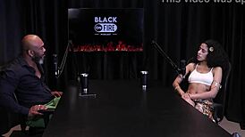 safada shows tattoos on tits then fingers ass loves small cock boquete bibi hourani red sheer