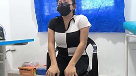 damn girl, check cholita shake that huge latina ass and flash shaved pussy 😍🍑💦