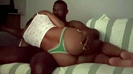 Whoa, she devours that bbc till cum explodes - amateur couple heat!