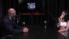 safada shows tattoos on tits then fingers ass loves small cock boquete bibi hourani red sheer