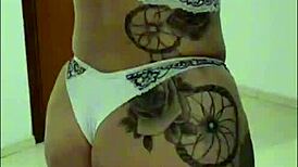 loira peitão sentando gostoso no pau dando cu cheio de porra!!