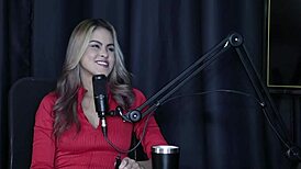 prove your tesao kissing sofie lollipop's trans cock with sloppy boquete!