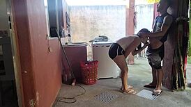 empregada latina curvy não resiste pau ereto do chefe bareback anal rough