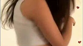 Whoa this bigo latina from youtube got me hooked 😍🔥 webcam vibes