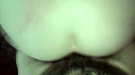 mi hermanastra argentina tetona se pone en perrito y recibe verga enorme