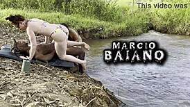 hey you watching sexo ao ar livre by the river i got two hotties sucking then creampied eliane furacao lorrany exotica