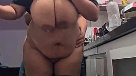 Thick stepmom rides huge cock in kitchen taboo